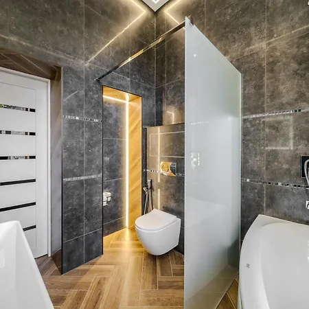 2-room On Lepkokho Street *